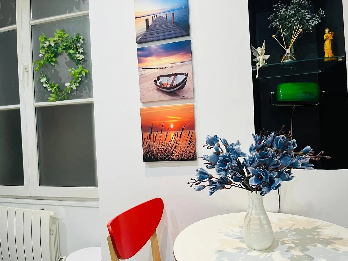 Dream Dwell Paris-chic Flat In The Heart Of Marais Near Pompidou Centre * 파리